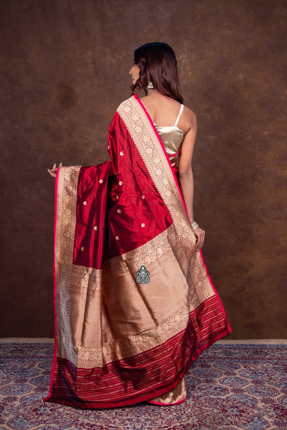 Pure Katan Silk Banarasi Handloom Saree- All over Kadua motifs with Meenakari