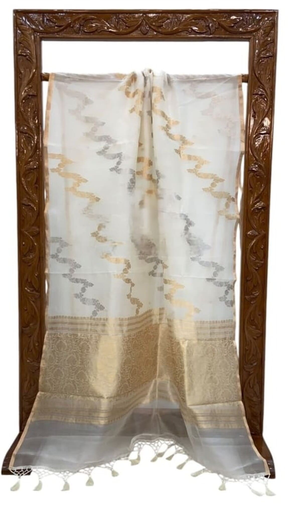 Off-white saree with gold and gray vine motifs, centered panel and gold zari border