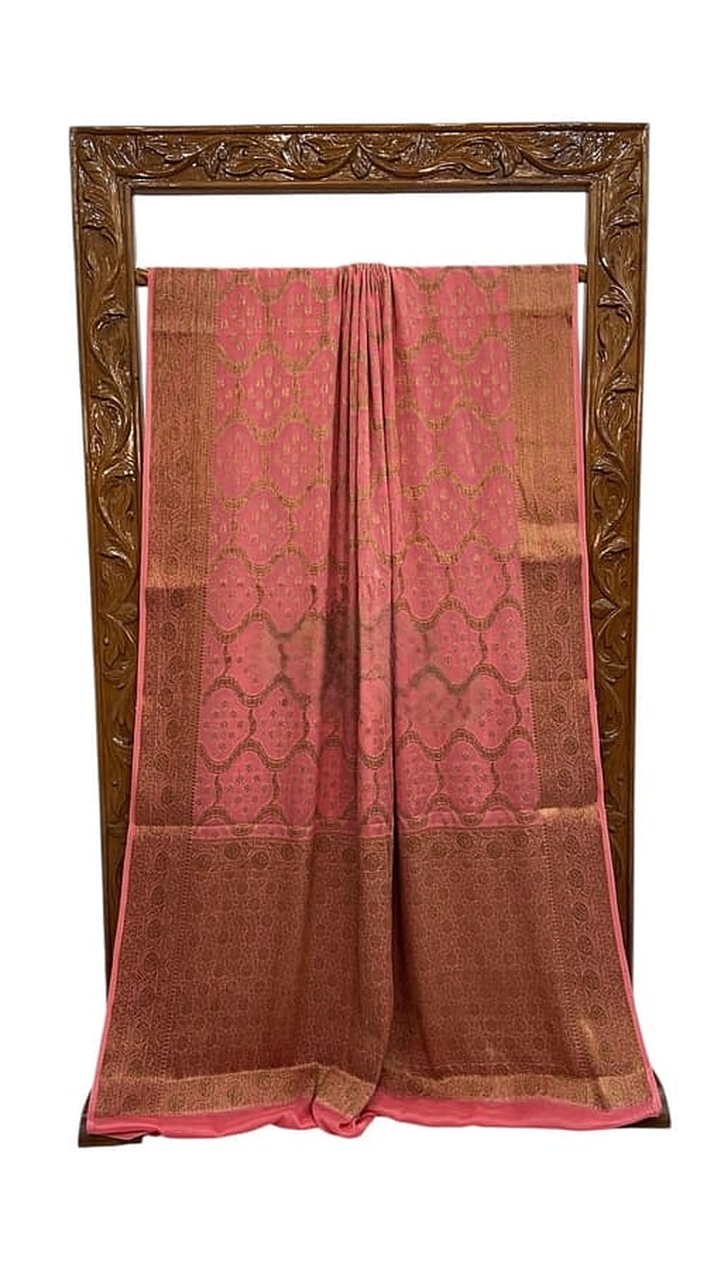 Pink saree with patterned body, gold-brown edging, pallu folds shown flat